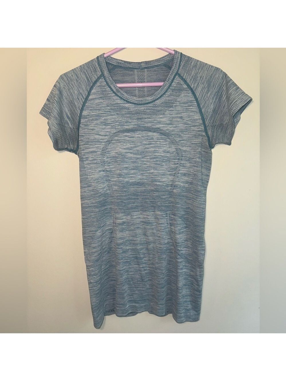 Lululemon Heathered Teal Fitted Short Sleeve Tee